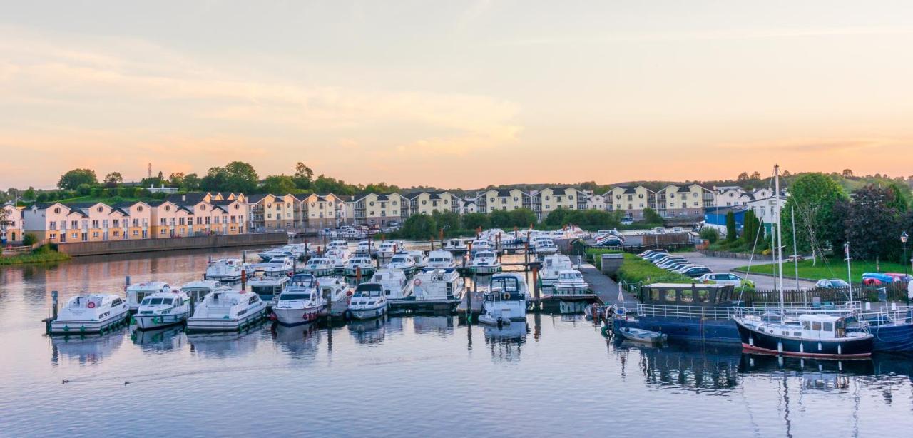 Shannon Bridge House Carrick on Shannon Εξωτερικό φωτογραφία
